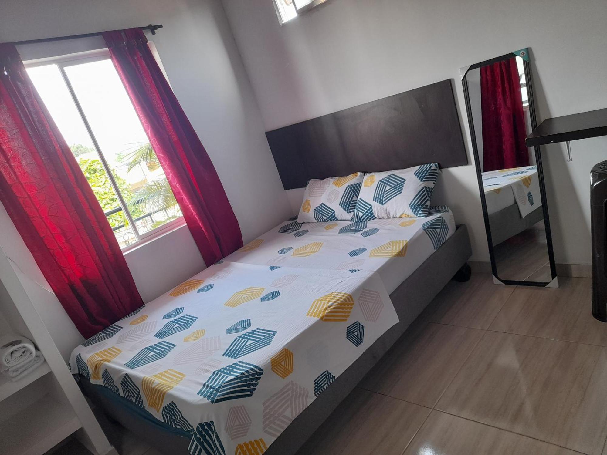 Apartaestudios El Jardin 2 Cali Ngoại thất bức ảnh
