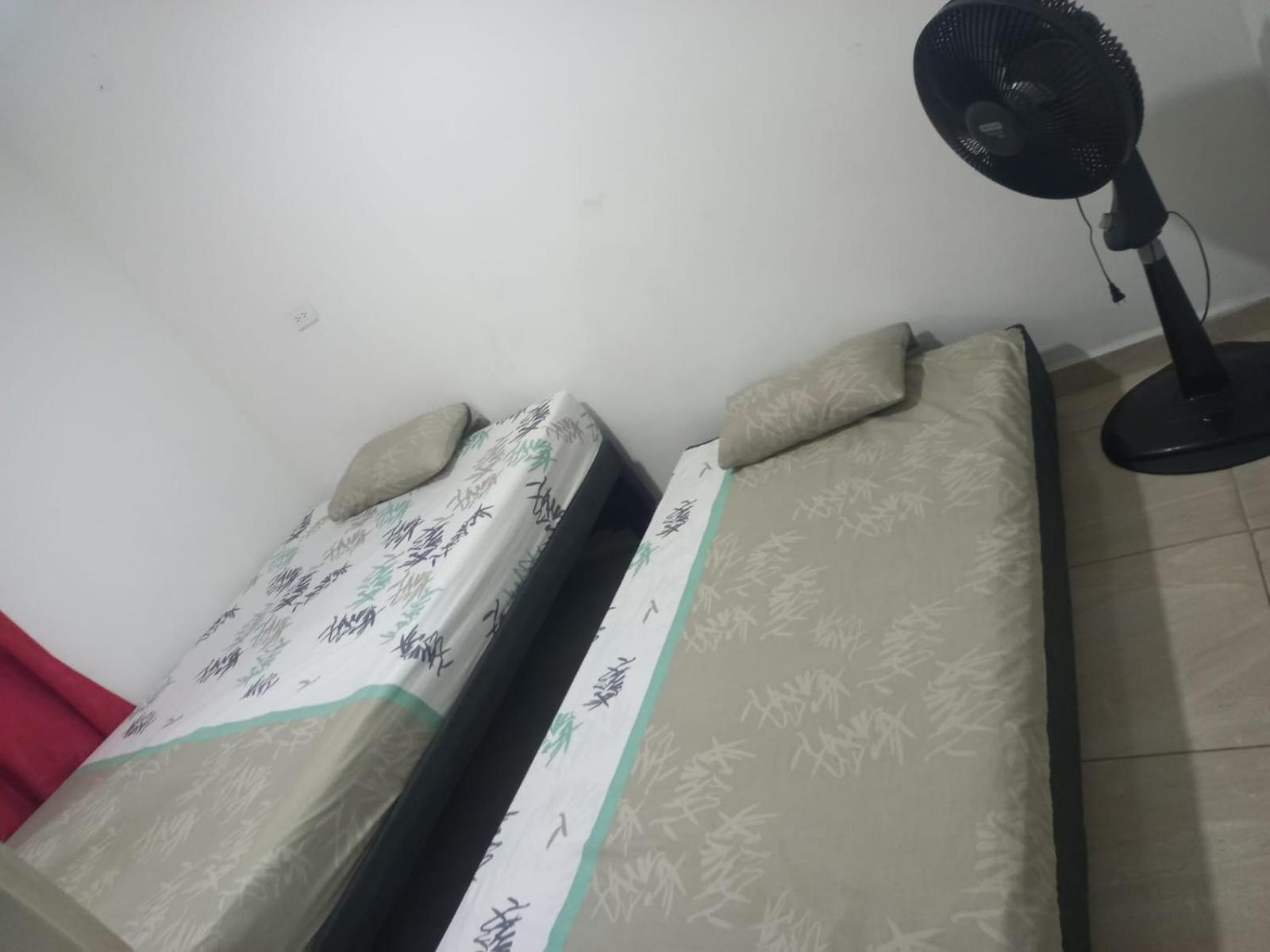 Apartaestudios El Jardin 2 Cali Phòng bức ảnh